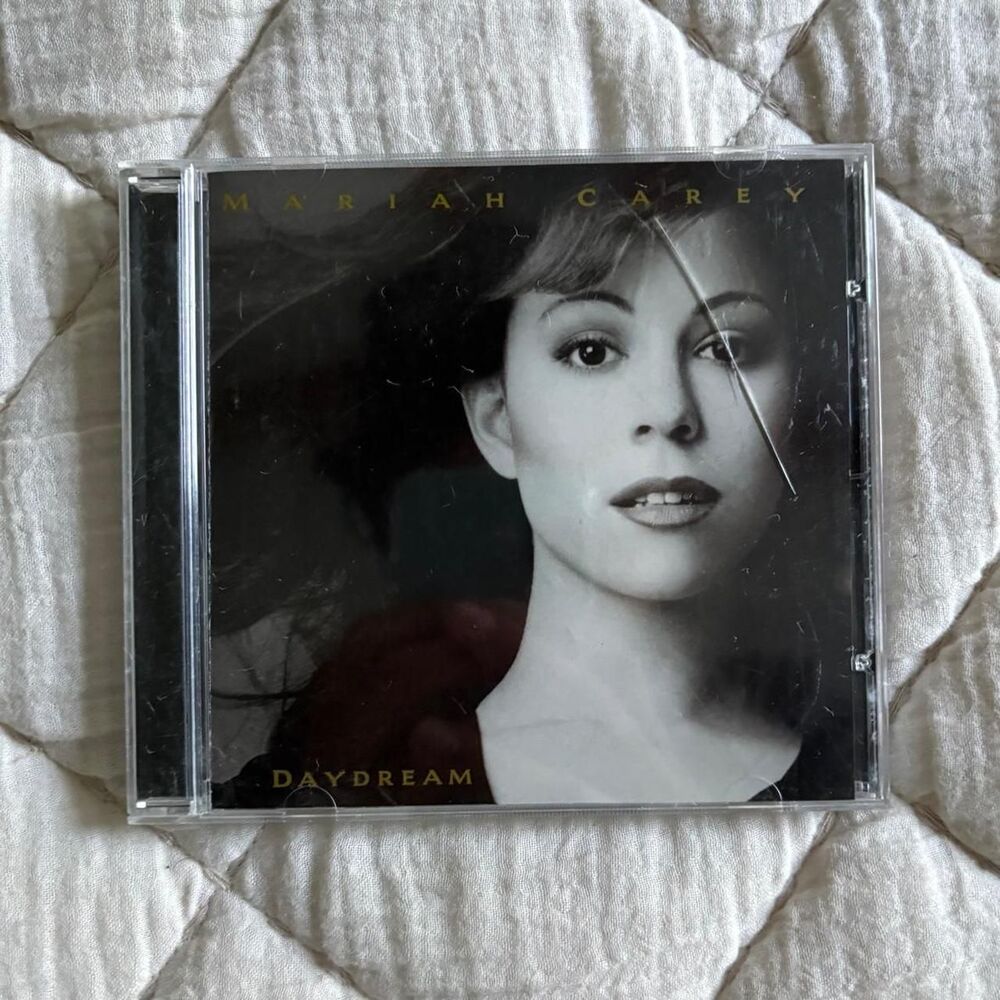 Unbranded multi Cds-and-vinyl